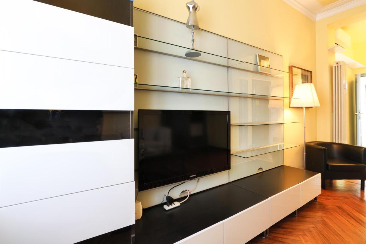 Primopiano - Ponzio Apartment Milan Bagian luar foto